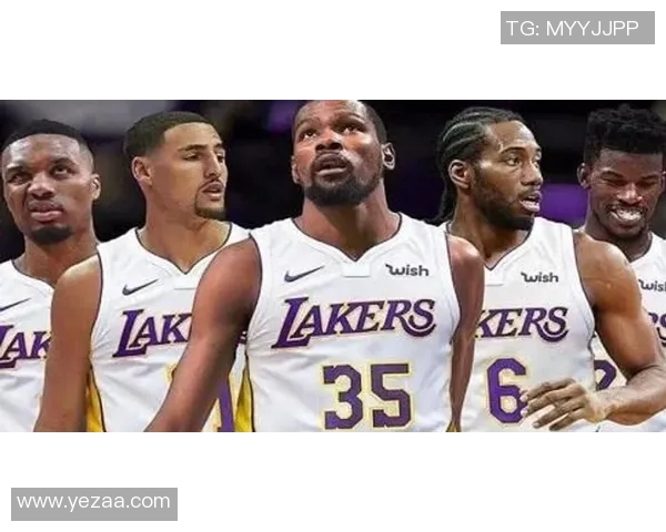 2016年11月24日勇士与湖人激战回顾球星表现与精彩瞬间全解析